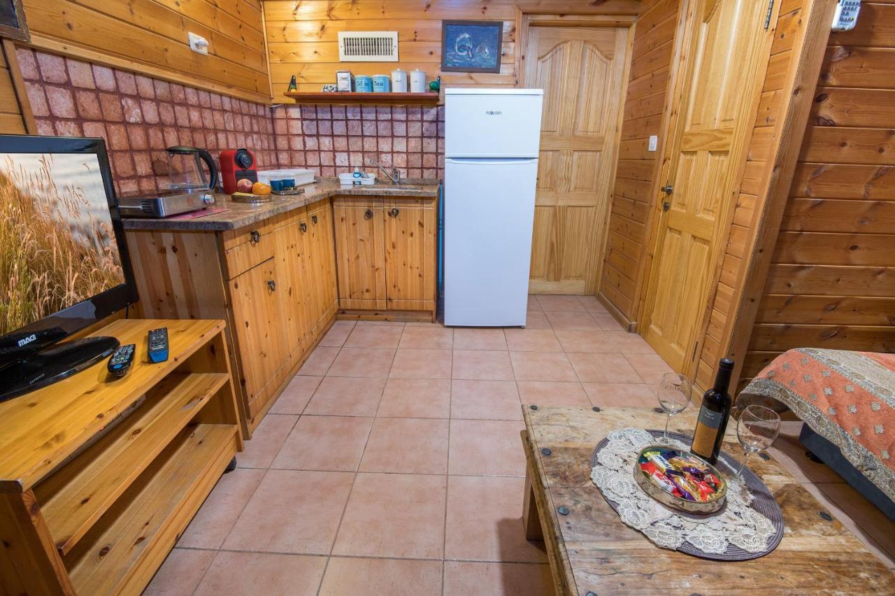 Nof Kinneret Cabins ハッド・ネス エクステリア 写真